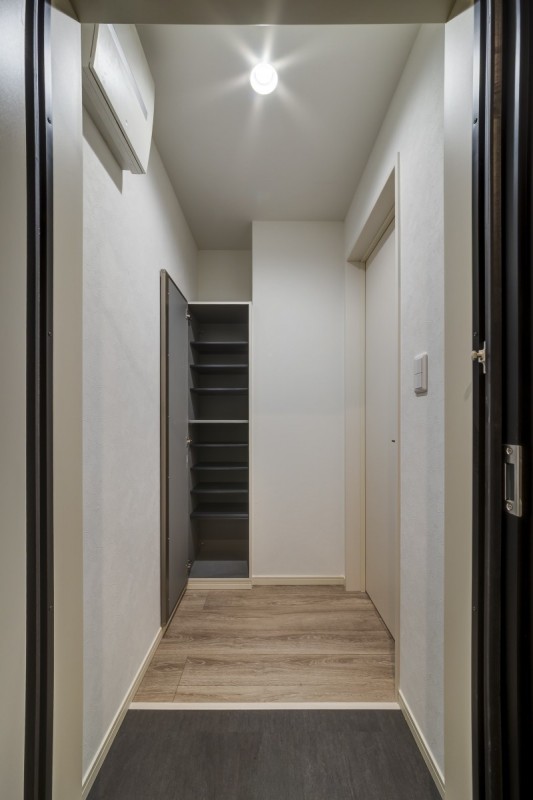 ノワール東大宮3階 玄関