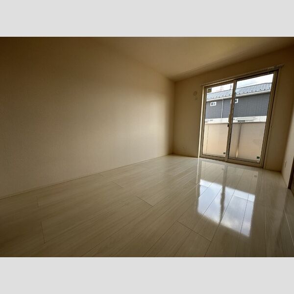 コンフォーレ　A棟103号室 洋室