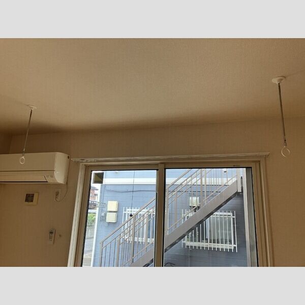 パレ・久保田101号室 物干し金物