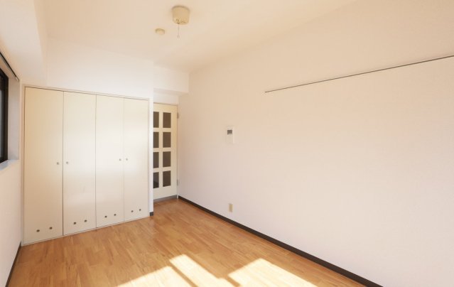 メゾン･ド･エトレーヌ5階 同建物別部屋の参考画像