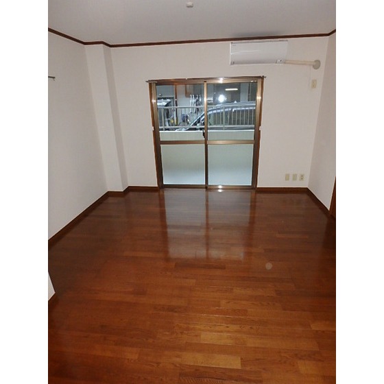 105号室