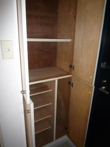 グローリア初穂桜台Ⅱ 収納