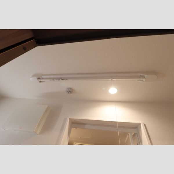 ベルク203号室 室内物干し