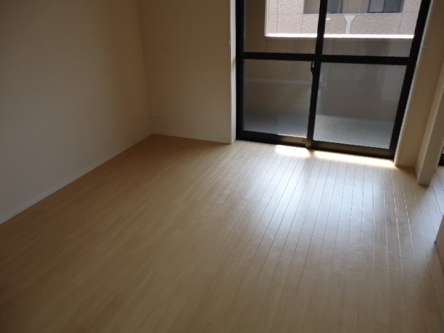 マリーゴールド 洋室