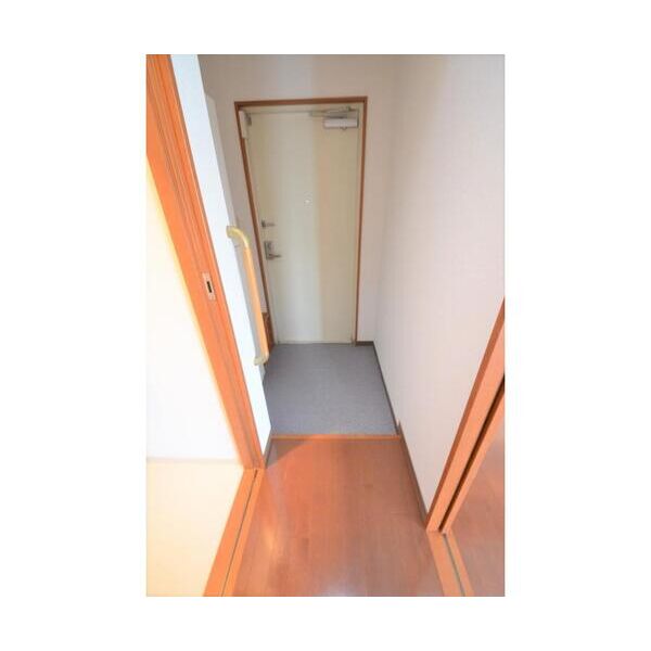 ウイングピア美園306号室 玄関