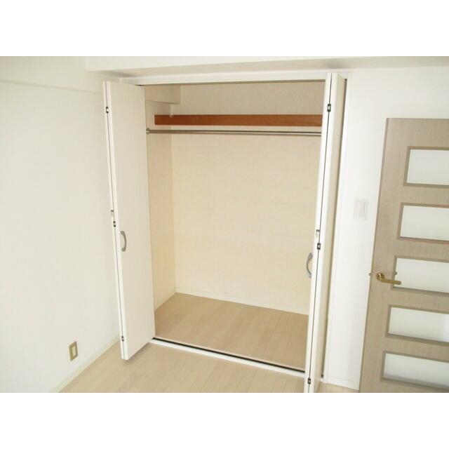 シャンテメゾン井上NO.63階 収納