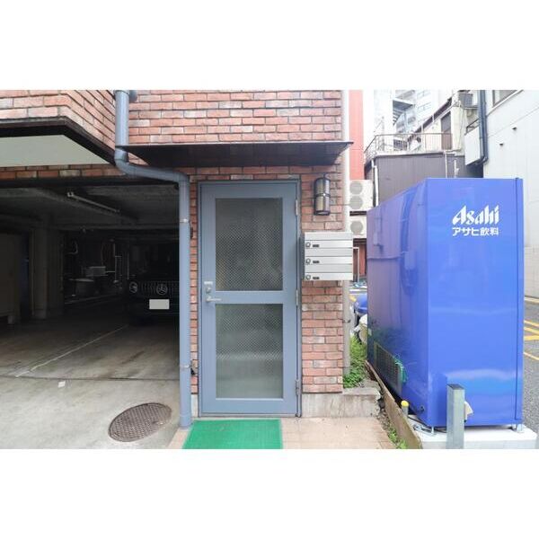 メゾン・ダテ301号室 エントランス