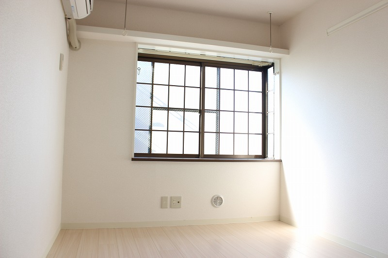 リューデスハイムＡ2階 部屋その他