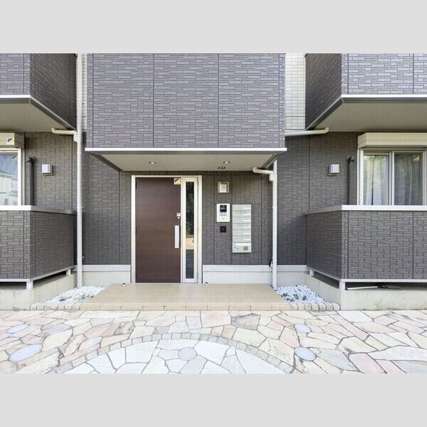 Tortuga　B102号室 エントランス