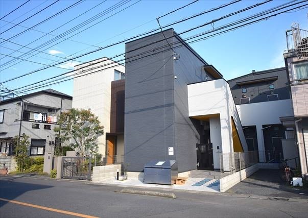 ＣＲＡＳＴＩＮＥ蕨1階 外観