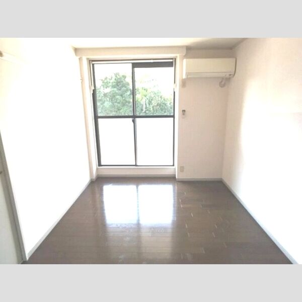 ヴァンベール富士美101号室 洋室5帖