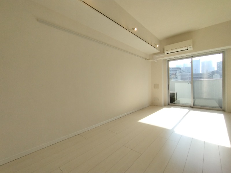 クレイシア三田 リビング