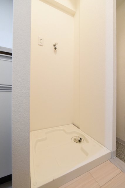 カルム赤坂 室内洗濯機置場