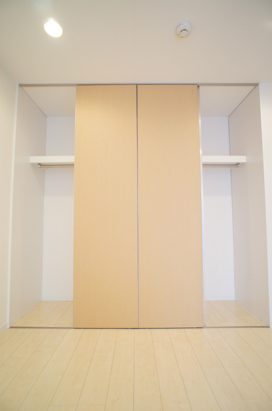 リブリ・N2階 収納