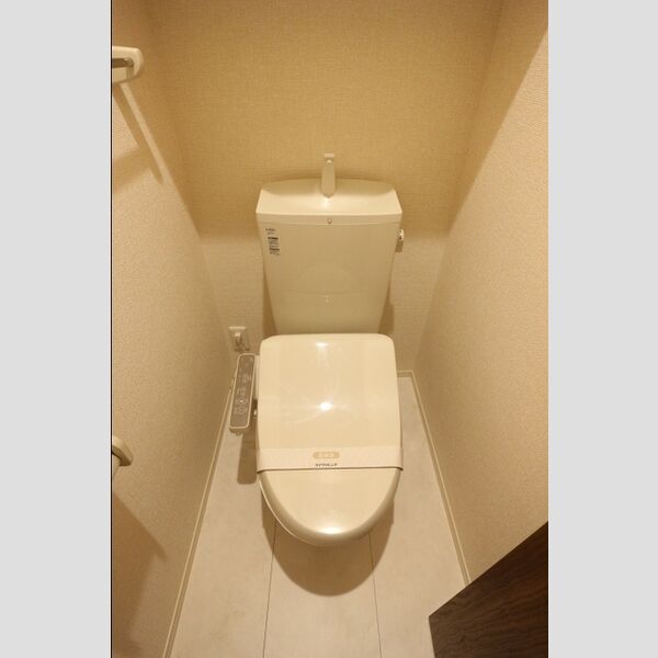 パリス201号室 温水洗浄暖房便座