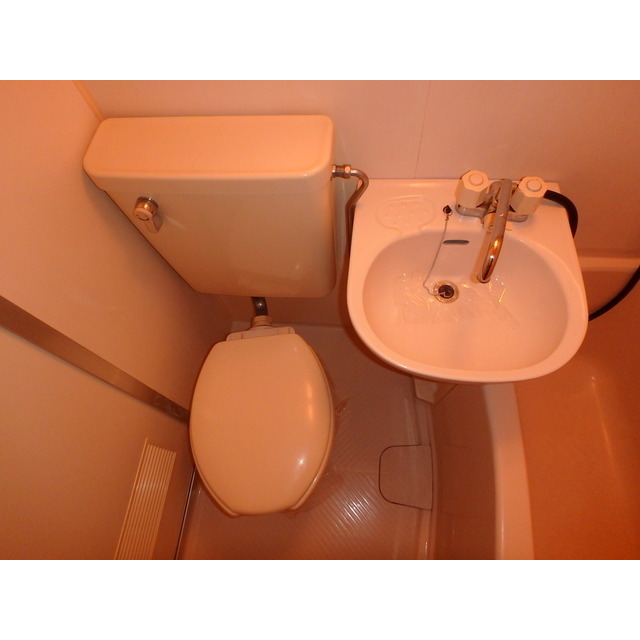 ブランメゾン成増201号室 内観