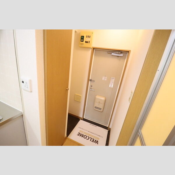 パセオおゆみ野112号室 玄関