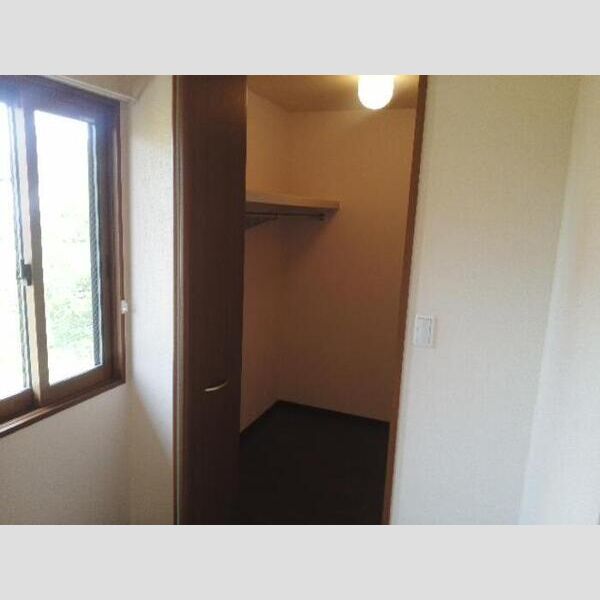 レヴール西船 収納