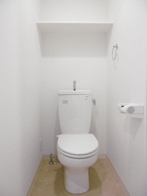 ソレアード0103号室 トイレ