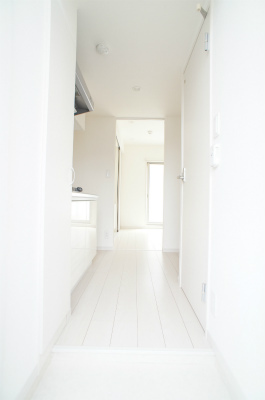 リブリ・モーリー 玄関