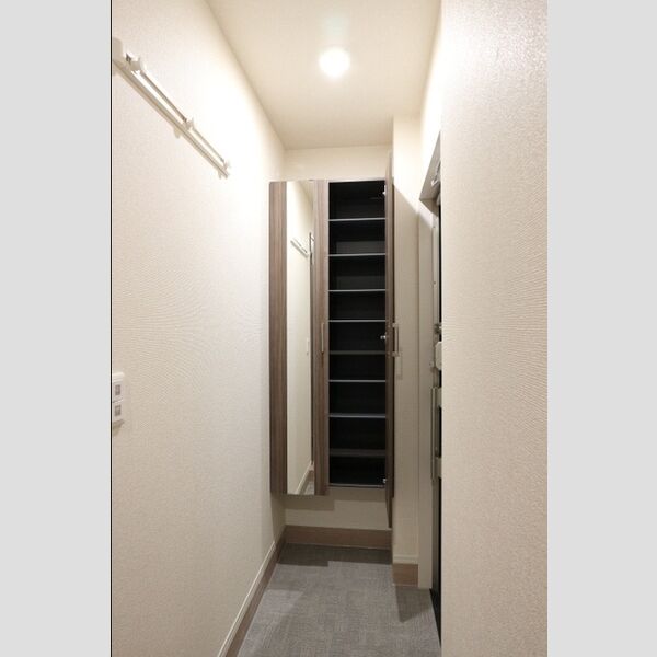 フォーリア　A シューズボックス