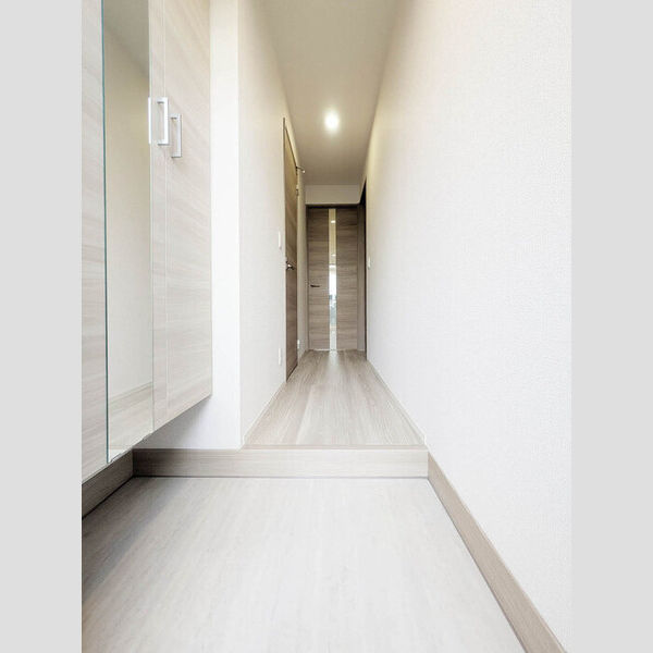 セルシアーナ103号室 玄関