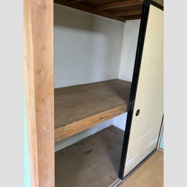T・Aハイツ203号室 退去前なので、別部屋のお写真となります。