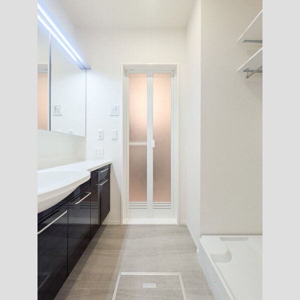 グランヴィル302号室 洗面