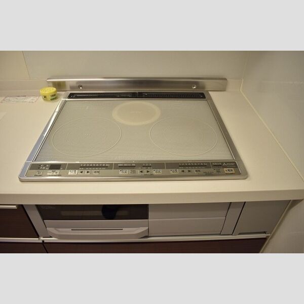 レセンテ西浦和202号室 IHクッキングヒーター