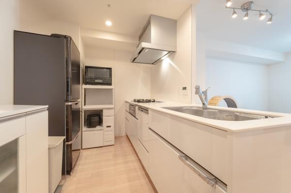 Ｂｒｉｌｌｉａ　Ｔｏｗｅｒ　聖蹟桜ヶ丘　ＢＬＯＯＭＩＮＧ　Ｒ27階 キッチン