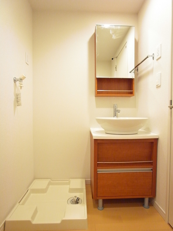 リブリ・アドバンス鶴見Ⅱ 洗面