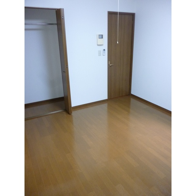アムール Y/S 内観
