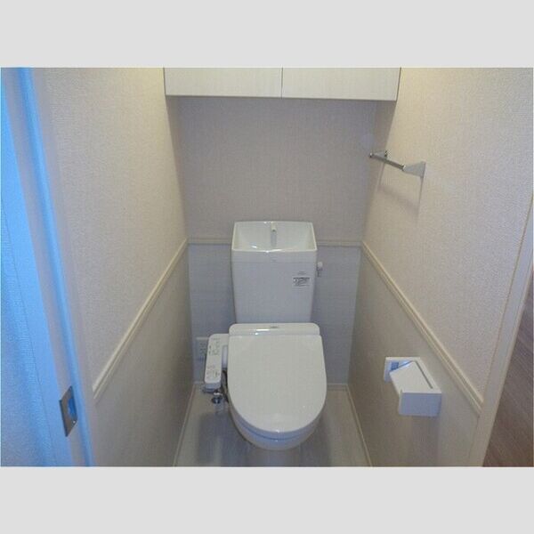 グラン シャルール101号室 温水洗浄暖房便座