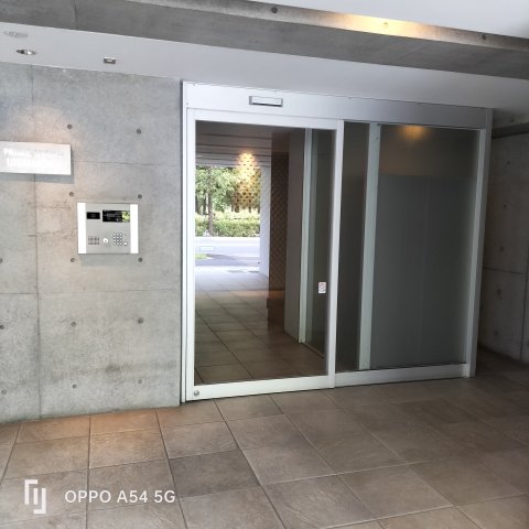プライムアーバン浮間公園605号室 エントランス