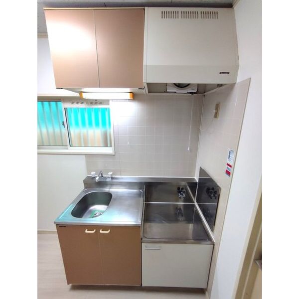 グリーンウェーブ・吉野0102号室 キッチン