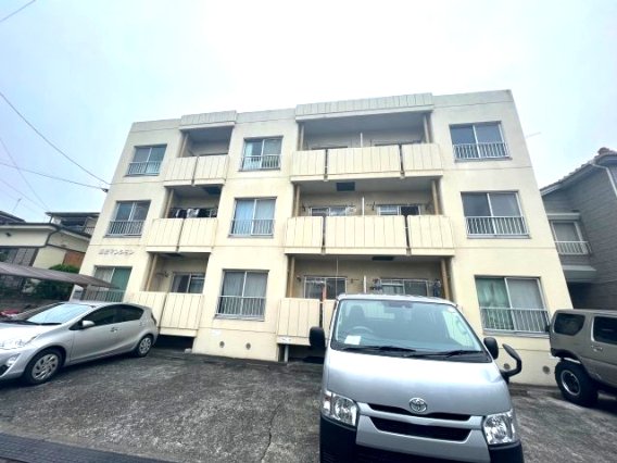 原島マンション303号室 外観