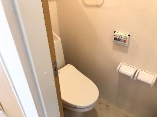 アウローラⅡ202号室 シャワー付トイレ