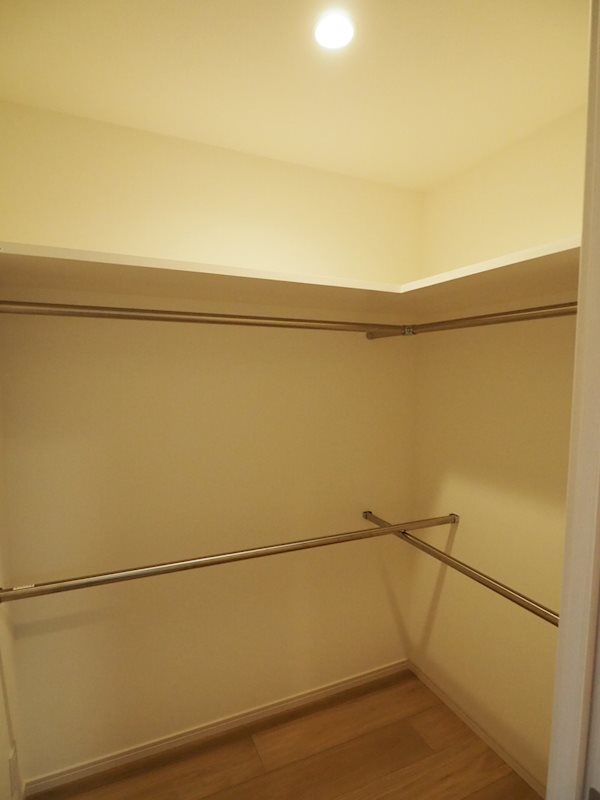 レジディア上野池之端8階 収納