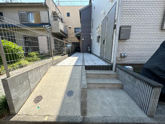 アルベロアルト東府中 エントランス