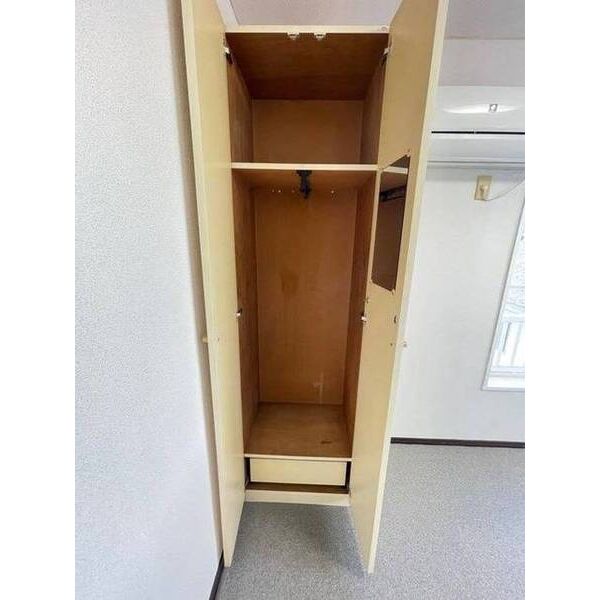 ジュネパレス座間第13 収納