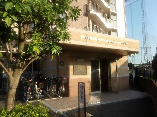 ライオンズマンション川口グリーンセンター エントランス