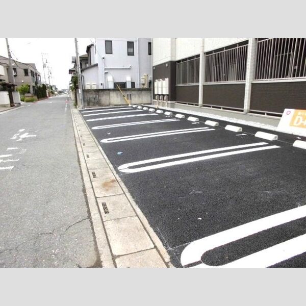 サンクレール 駐車場