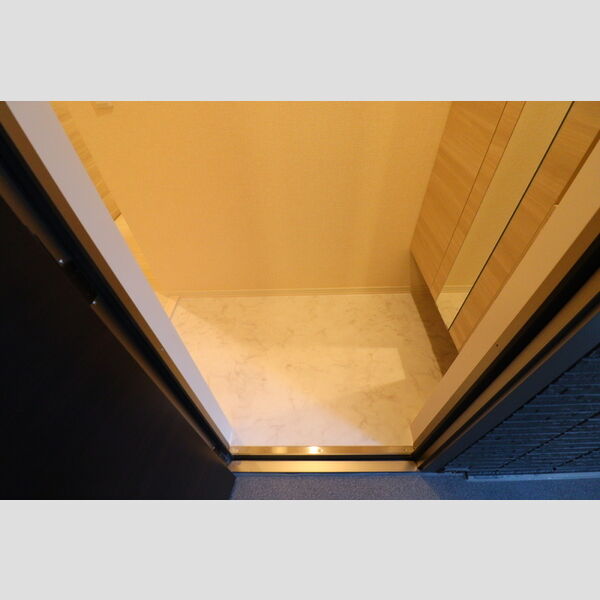 germer元住吉 玄関