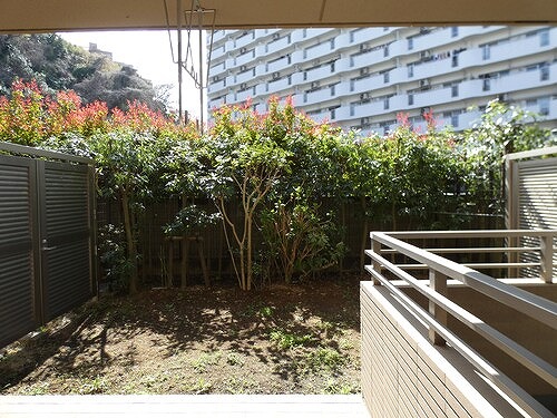 クオス保土ヶ谷1階 専用庭　３４.３６㎡
