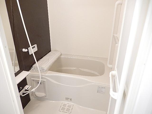 リーオイスラ バス