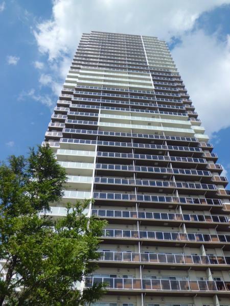 Ｂｒｉｌｌｉａ　Ｔｏｗｅｒ　ＫＡＷＡＳＡＫＩ19階 外観