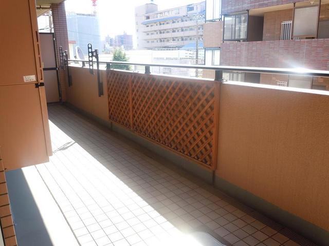 コスモ八王子ロイヤルフォルム　４０８号室 バルコニ-