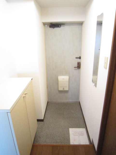 シュド鵠沼 玄関