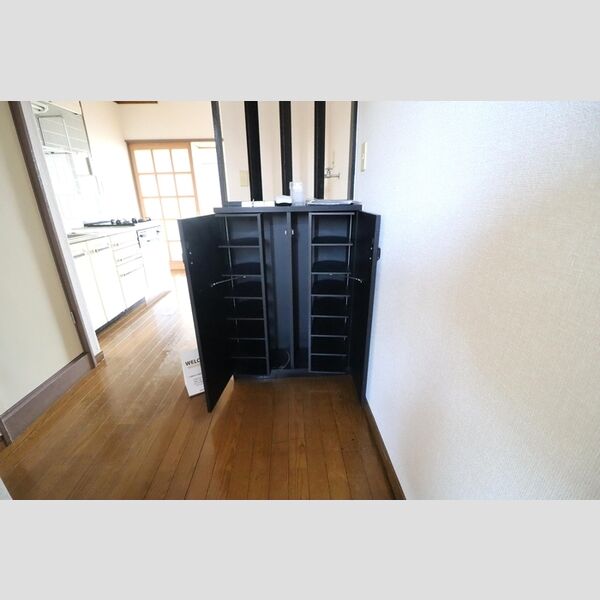 Pier21箱田 シューズボックス