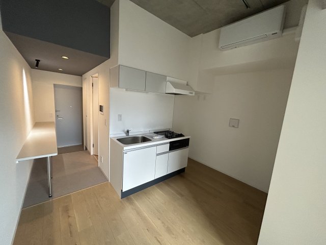 Ｓｏｕｔｈｅｒｎ　Ｖｉｌｌａｇｅ湘南0902号室 キッチン